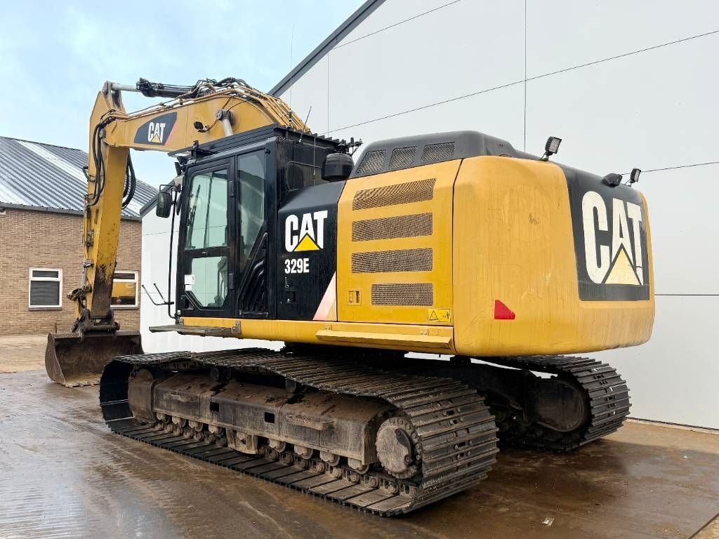 CAT 329E - Hammer Lines / Quick Coupler / Camera