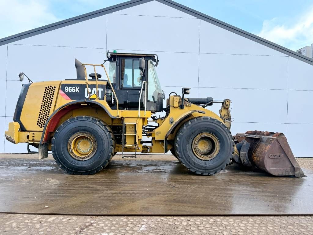 CAT 966K - 3rd Function / Weight System