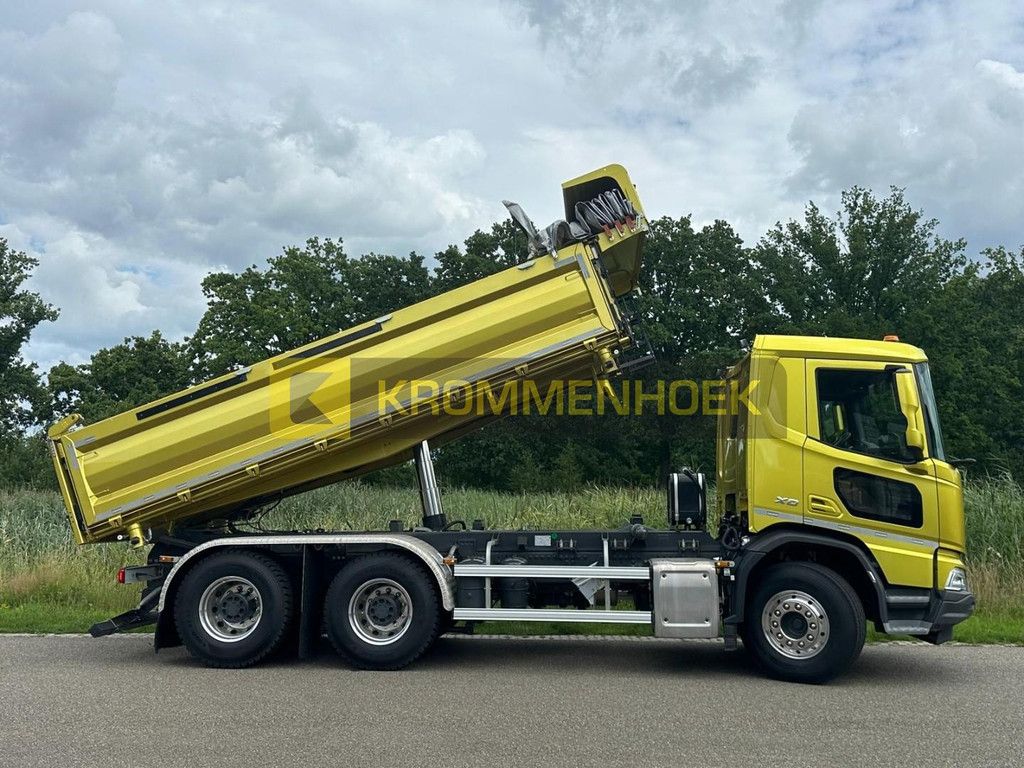 DAF XD 450 FAT Demo truck | 6x4 | 3-side tipper KH10001-Z