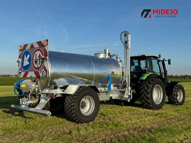 Roelama watertank / waterwagen