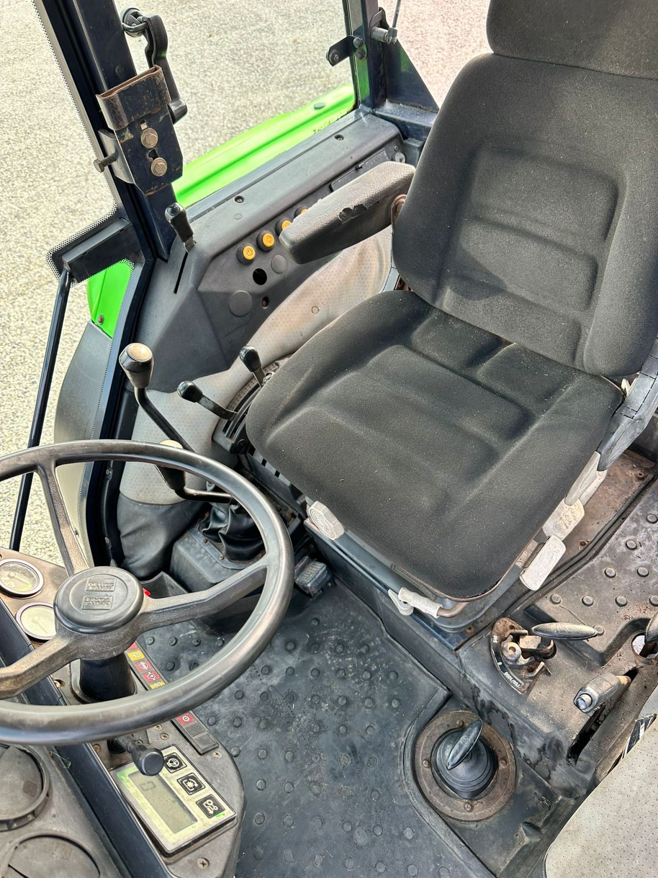 TE KOOP: zeer nette DEUTZ 4.57