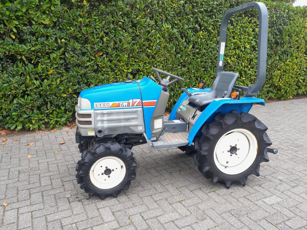 Iseki TM 17