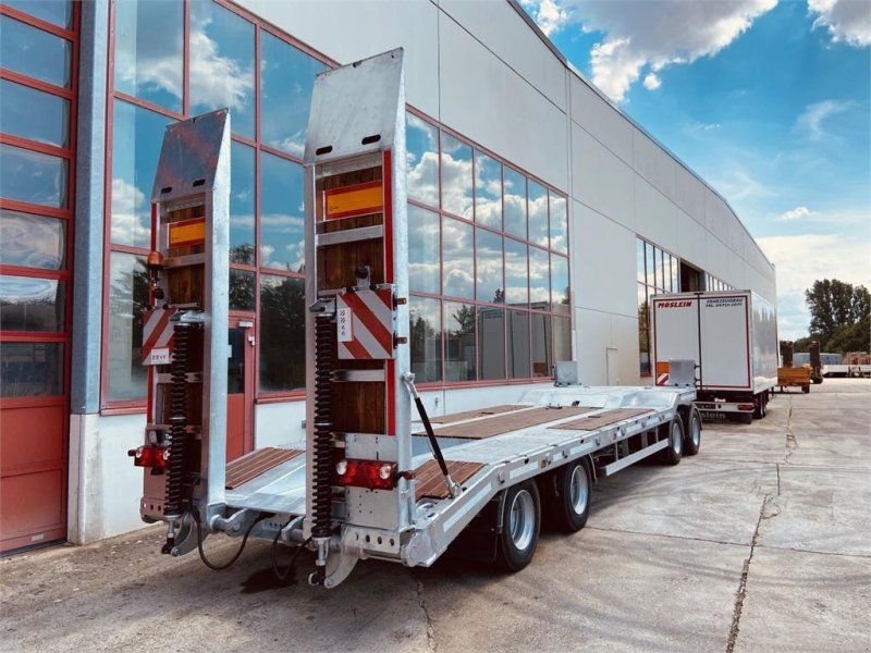 Möslein T 4 VB F 4 Achs Tieflader- , Neufahrzeug