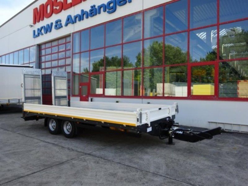 Möslein TTT 11 5,2 BR Weiß Neuer Tandemtieflader mit Brei
