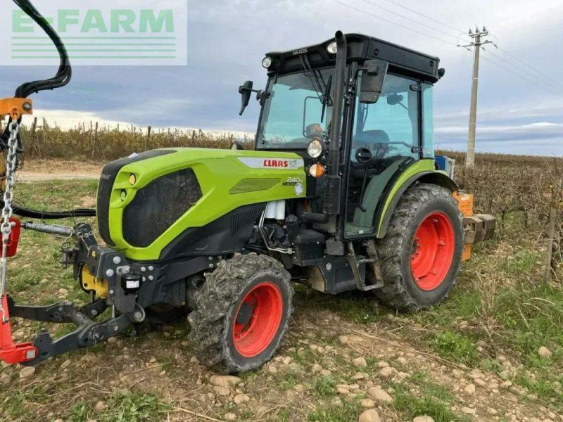 Claas nexos 240 m tradition