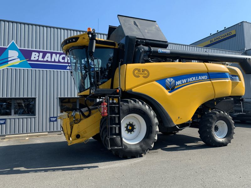 New Holland CH 7.70 STAGE 5