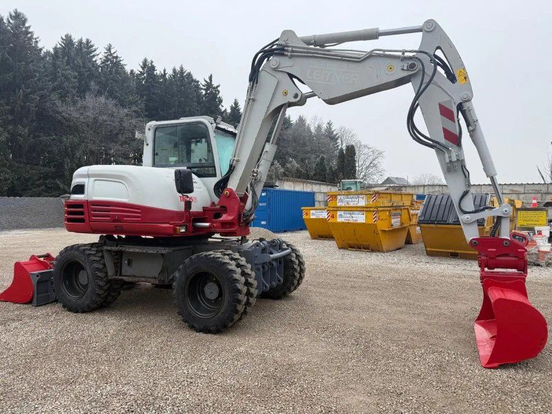 Takeuchi TB295W