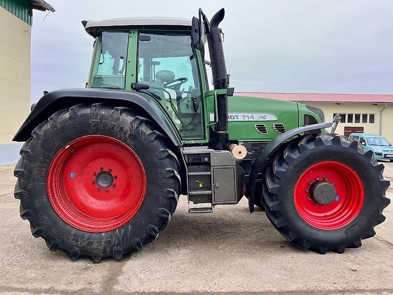 Fendt 714