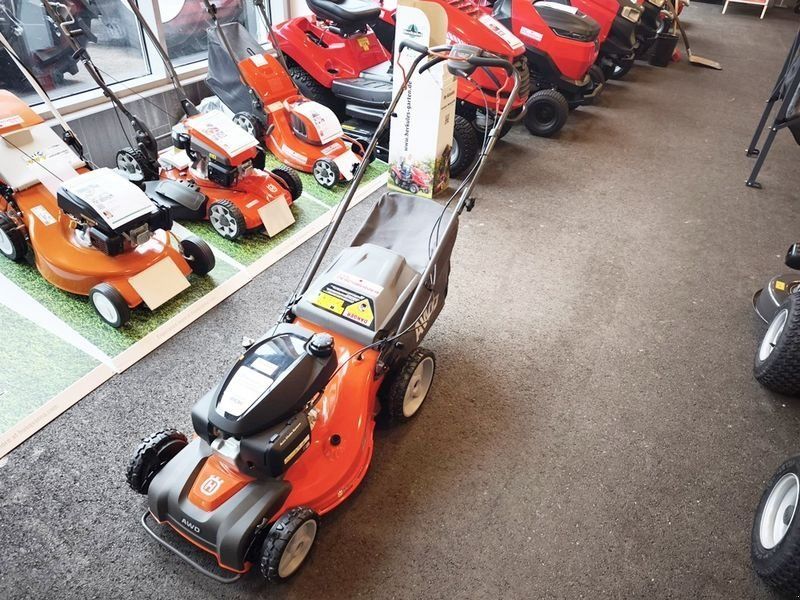 Husqvarna LC 353 AWD Rasenmäher