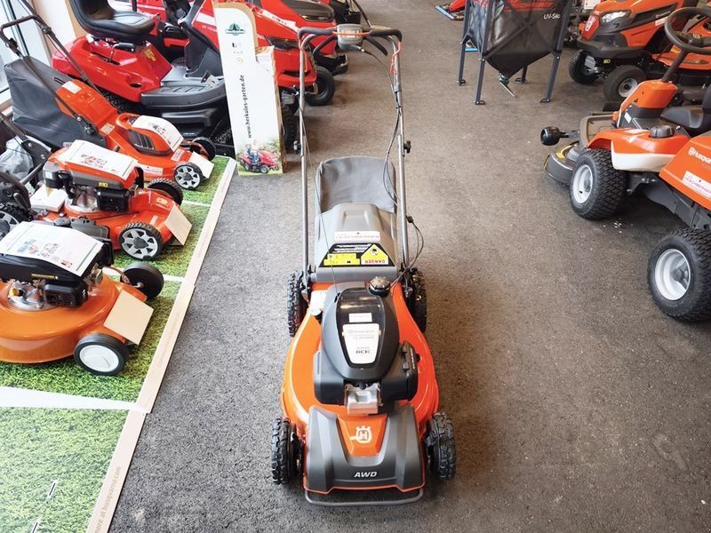 Husqvarna LC 353 AWD Rasenmäher