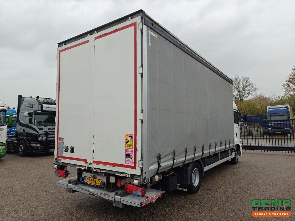 MAN TGL 12.250 4x2 Slaapcab Euro6B - StandAirco - Schuifzeilenbak 6.19m + Laadklep 1500KG - SMARTTacho V2