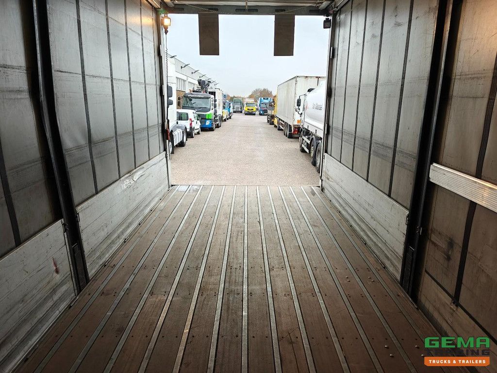 MAN TGL 12.250 4x2 Slaapcab Euro6B - StandAirco - Schuifzeilenbak 6.19m + Laadklep 1500KG - SMARTTacho V2