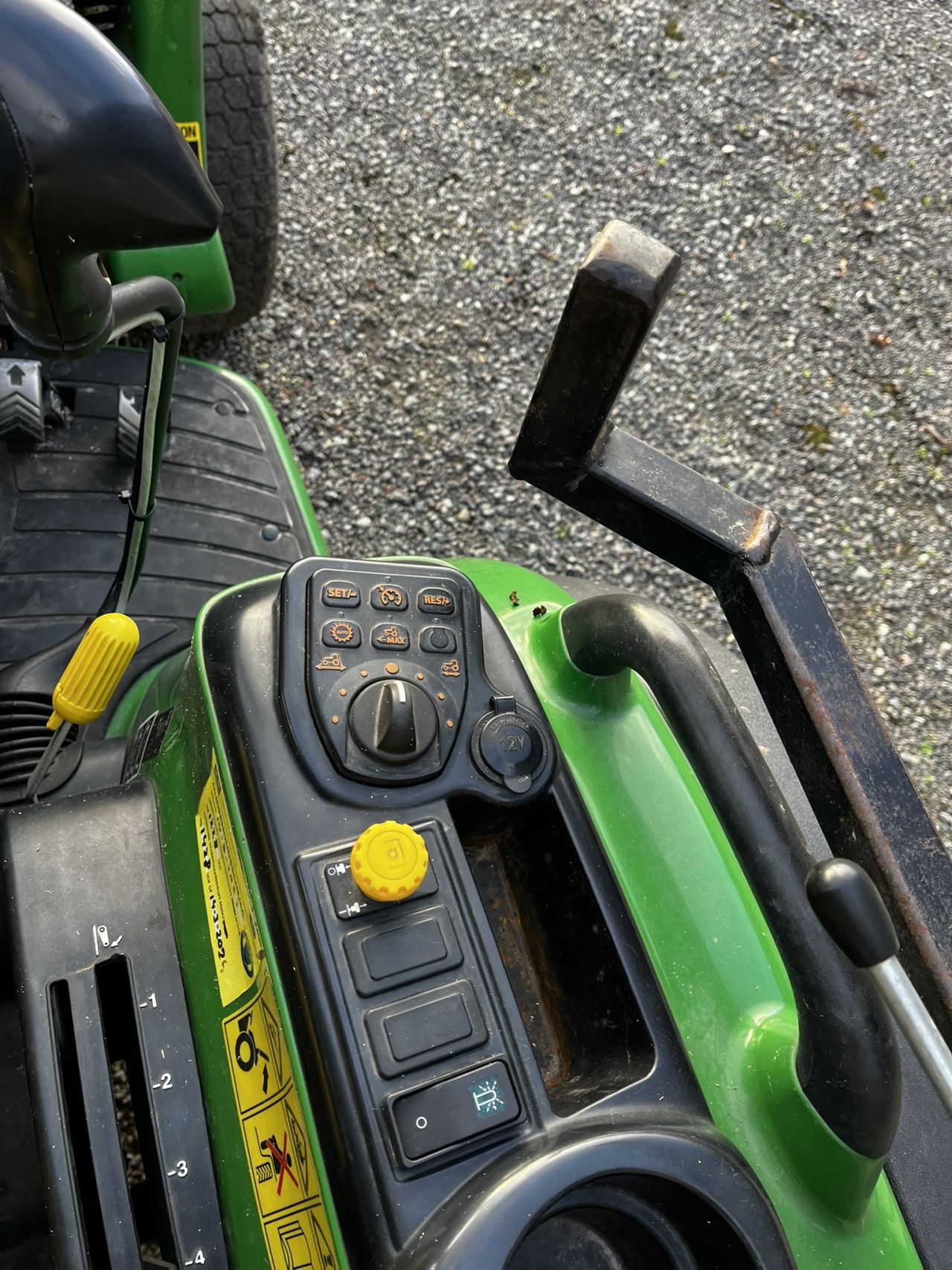 John deere 3045R met voorlader