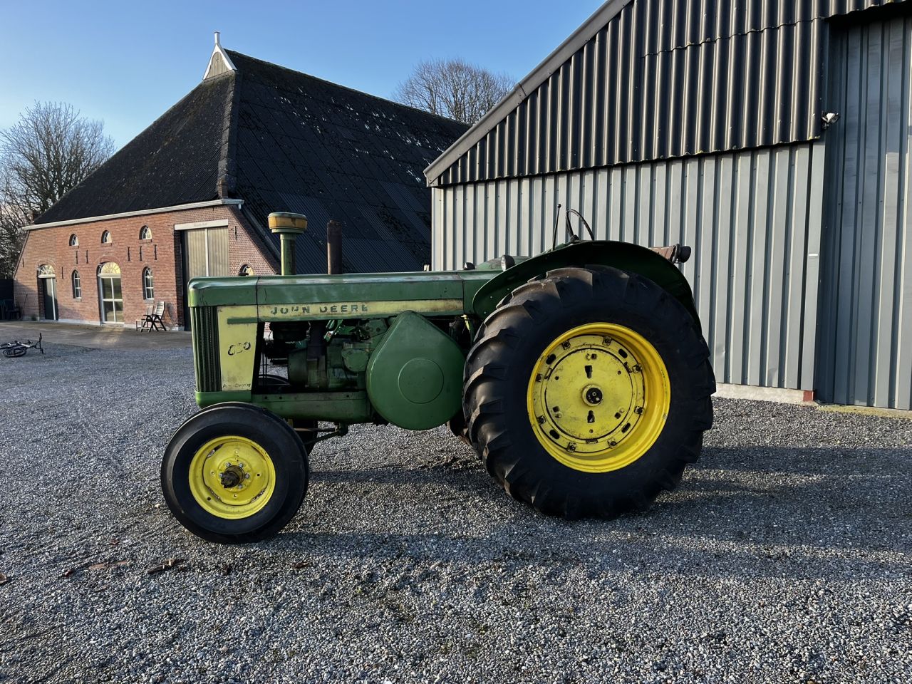 John Deere 820 Diesel 2-cylinder 1957 USA pony motor