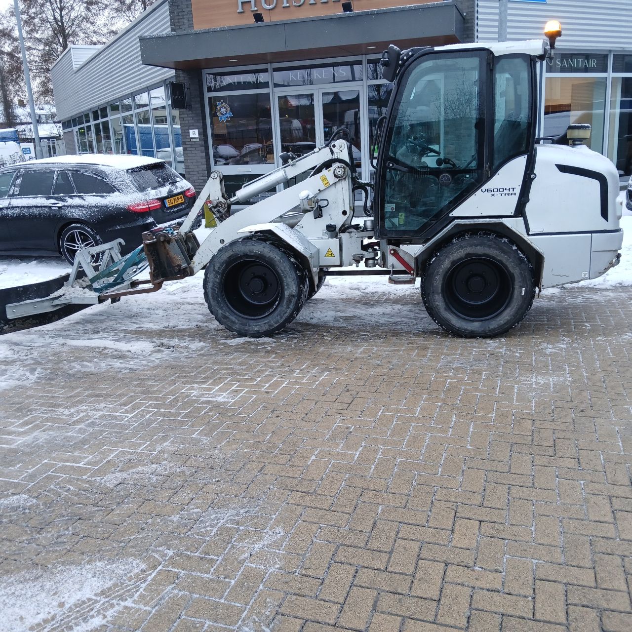 Giant V6004T Xtra Minishovel, lekker warm en droog.