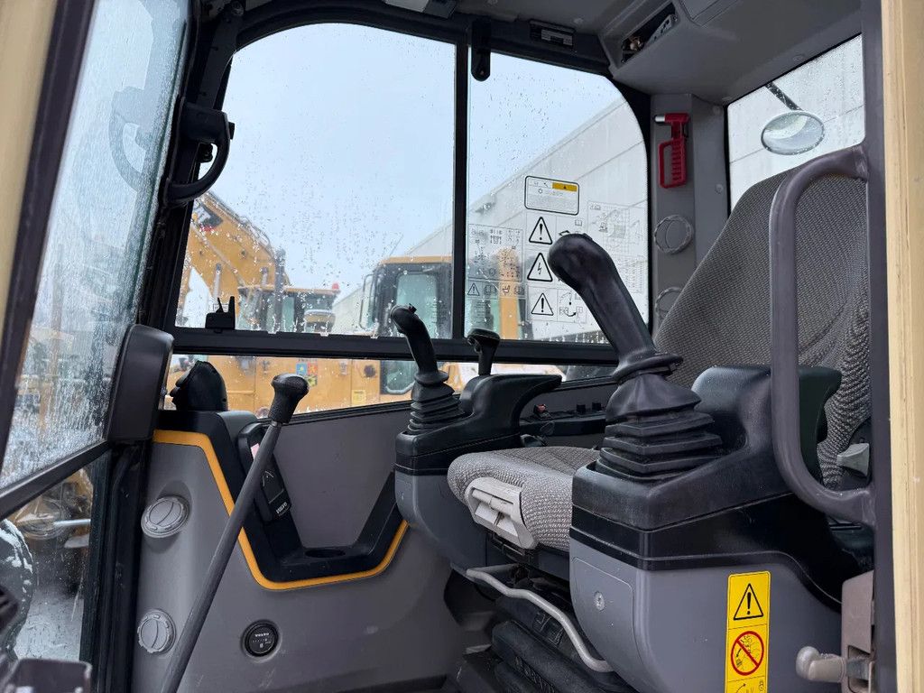 Volvo ECR58D