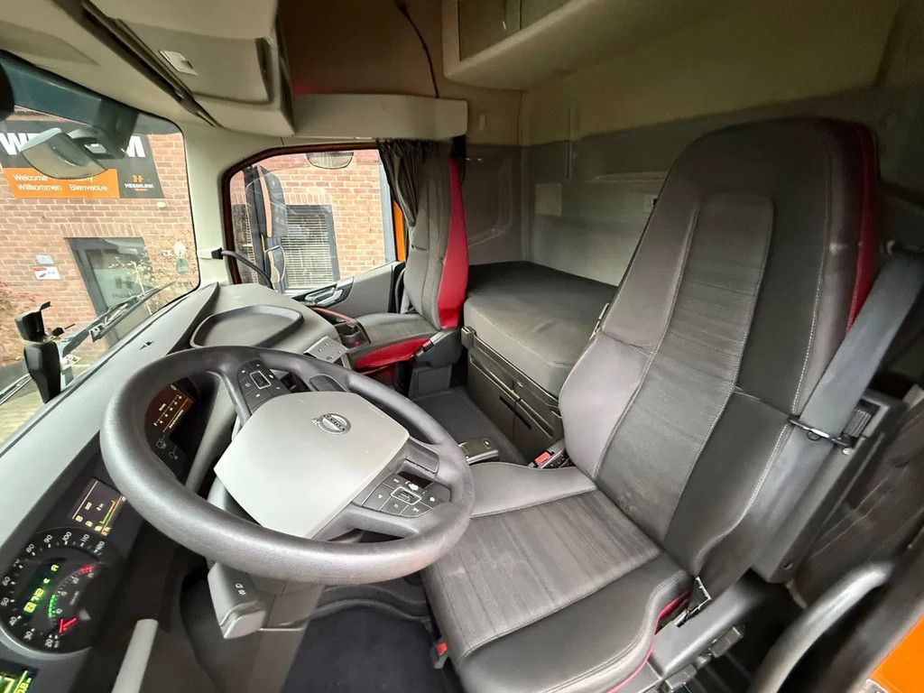 Volvo FH 500 Globetrotter Hydraulic 8.5T Vooras 770.870KM NL Truck APK 12-2026!