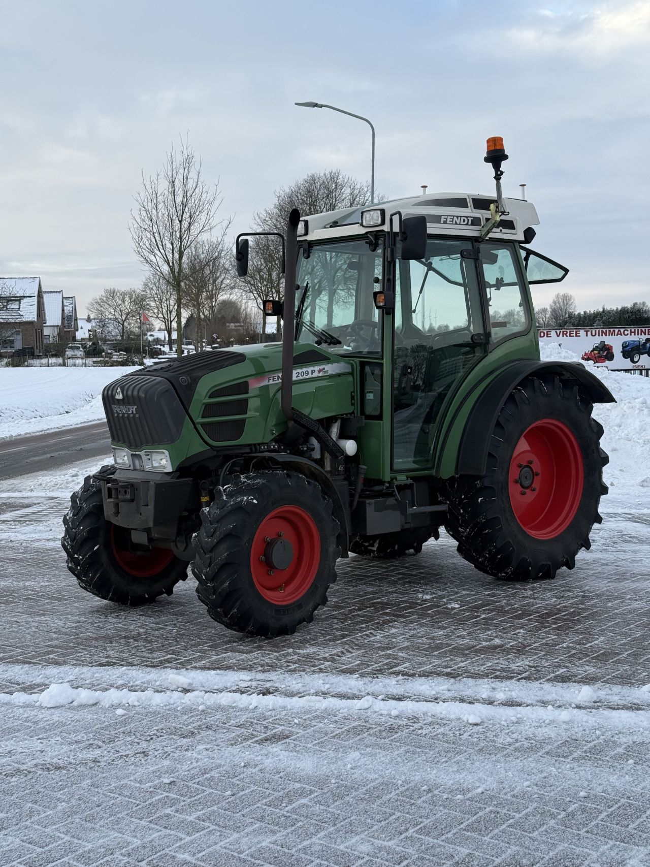 Fendt vario 209p ( 3800 uur )
