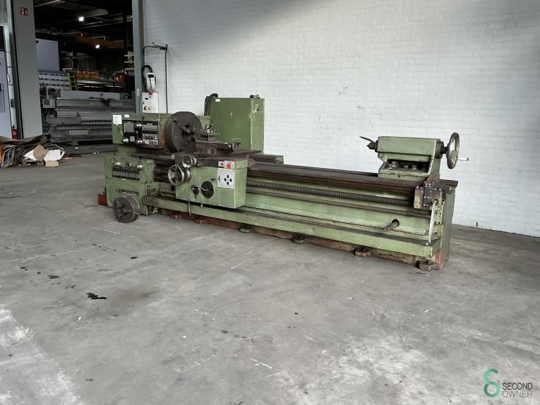 Horizontal lathes TOS SUS-63 x 3000mm