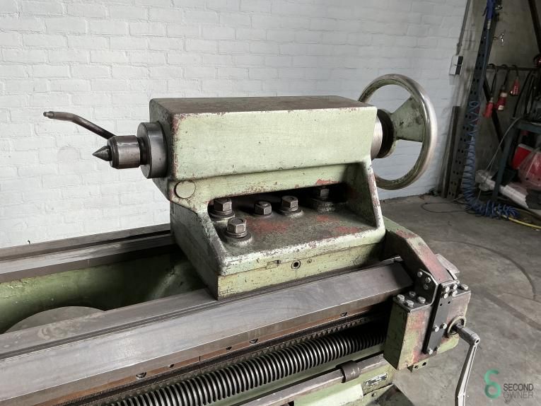 Horizontal lathes TOS SUS-63 x 3000mm