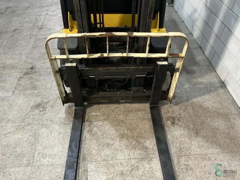 Heftrucks Diesel Yale GDP 35VX 2013