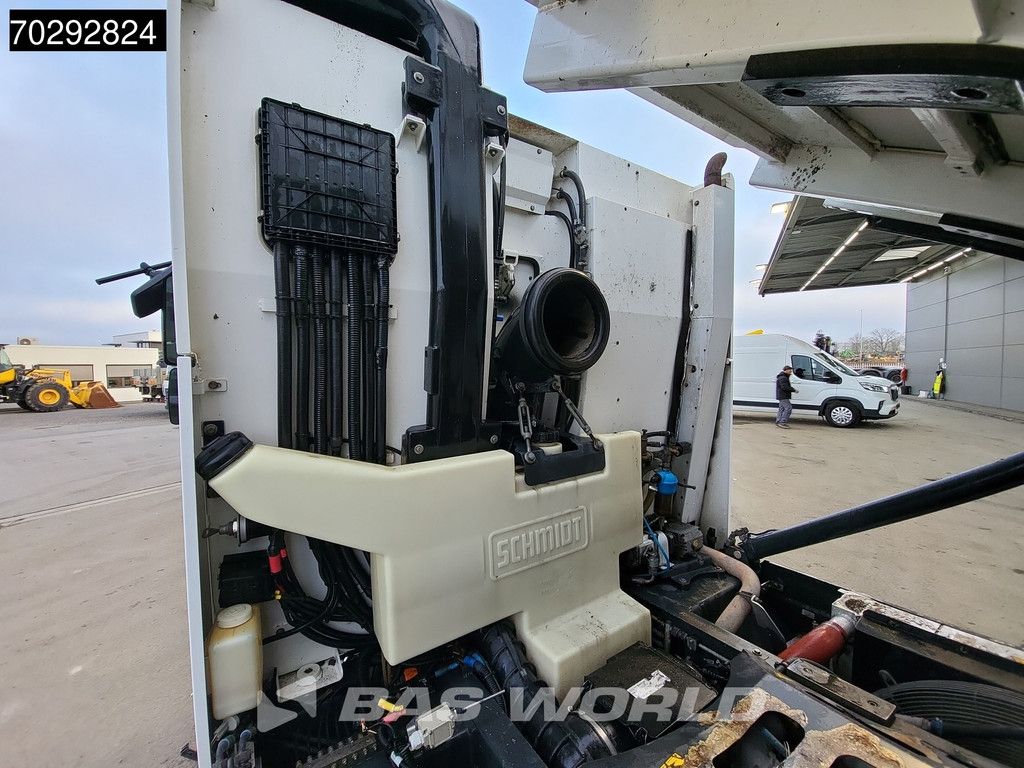 Schimdt Compact 400 Compact Sweeper