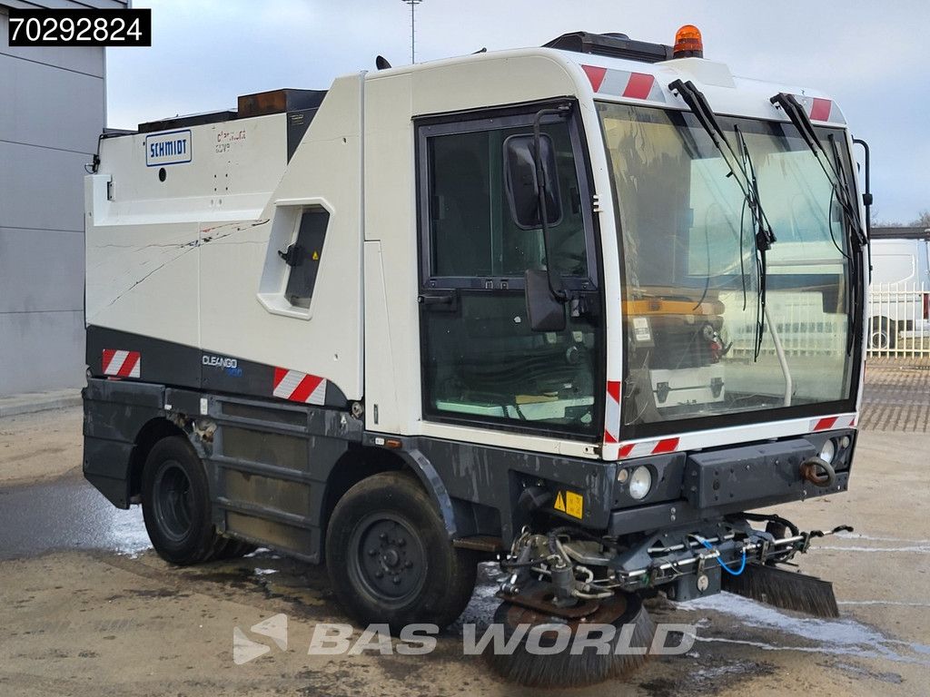 Schimdt Compact 400 Compact Sweeper