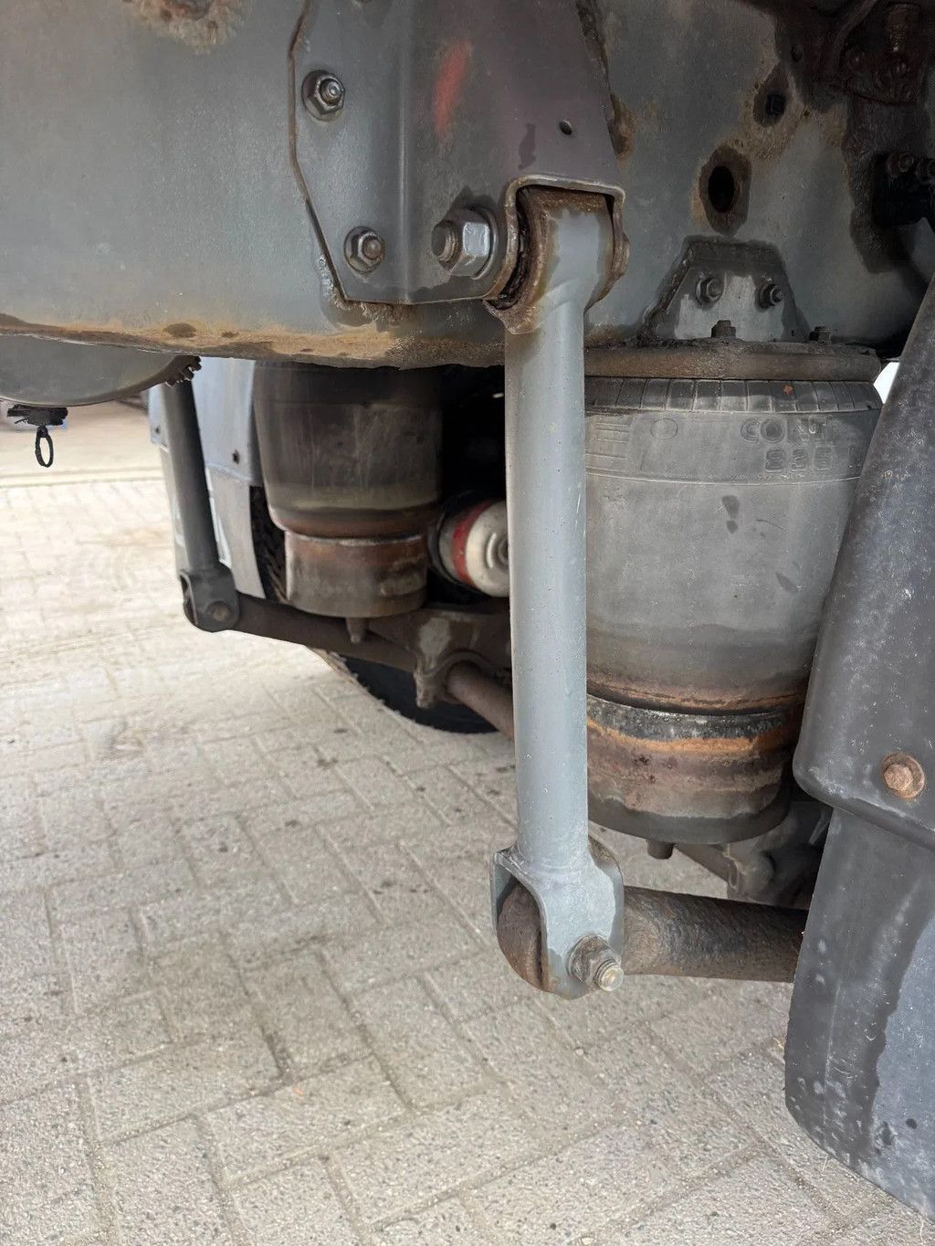 DAF LF 55.220 **BELGIAN TRUCK-MANUAL GEARBOX**