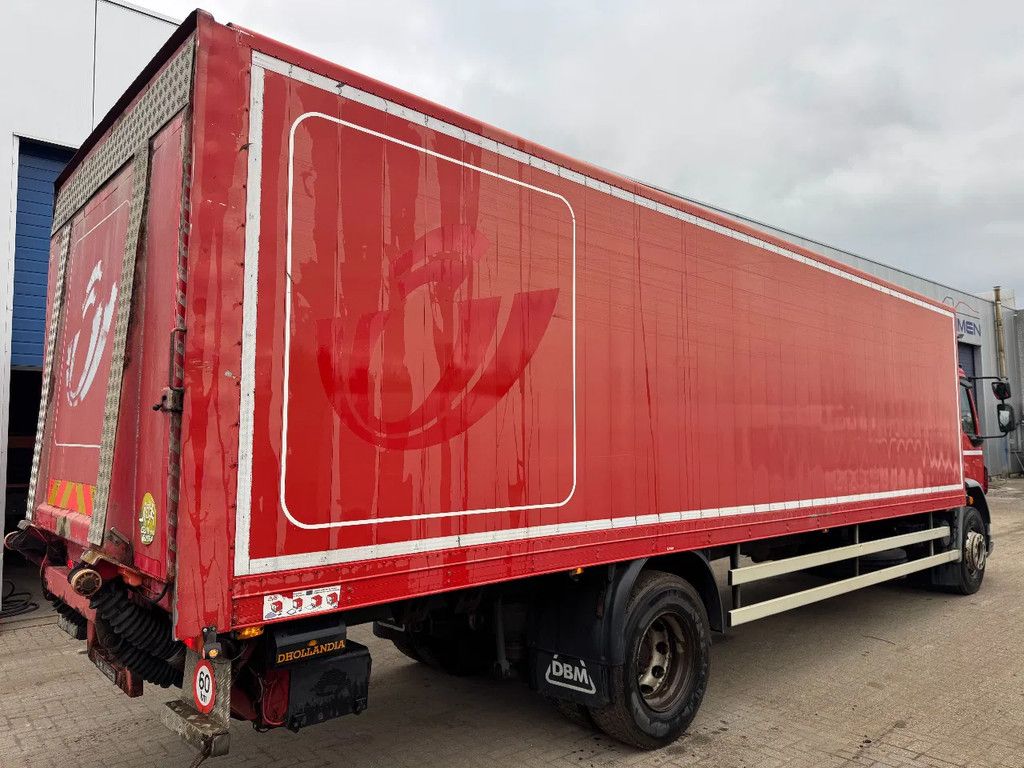 DAF LF 55.220 **BELGIAN TRUCK-MANUAL GEARBOX**