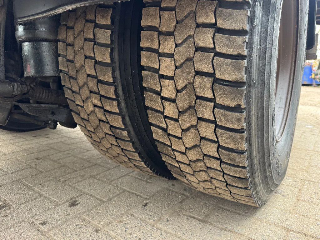 DAF LF 55.220 **BELGIAN TRUCK-MANUAL GEARBOX**