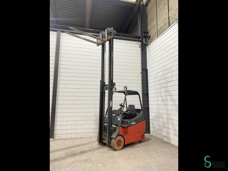 Heftrucks Elektrisch Linde E20 1998
