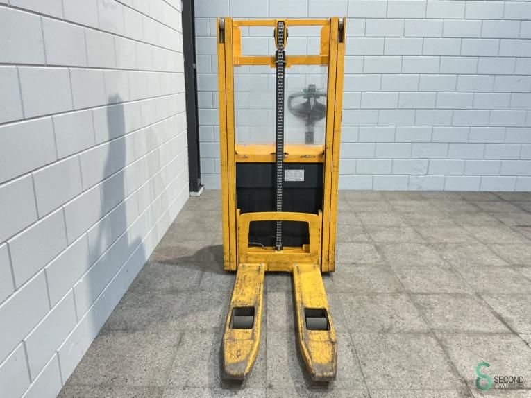 Stackers Electric Jungheinrich EJC 112 2013