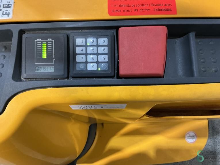 Stackers Electric Jungheinrich EJC 112 2013