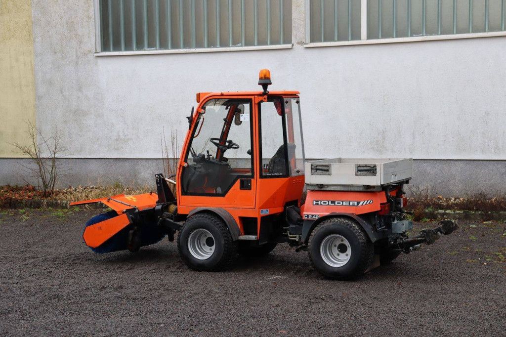 Mini-Traktor Holder C 2.42 Diesel mit Kehrbürste