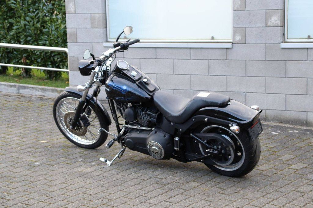 Motorcycle Harley-Davidson Softtail Night Train FXSTB Petrol 52kW 2007