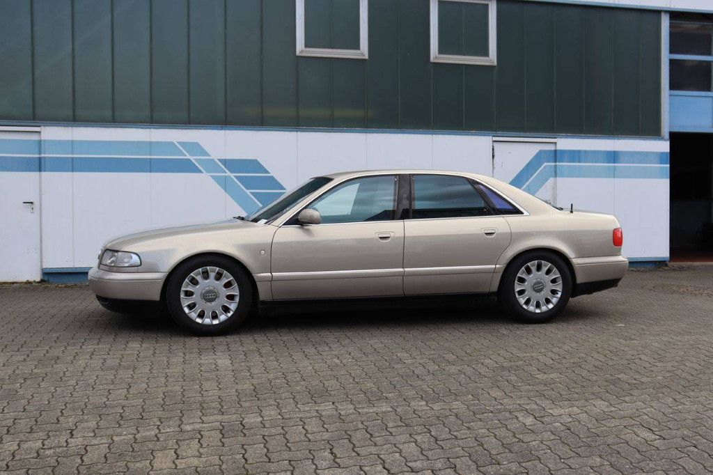 Audi A8 3.7 Quattro Petrol 230hp 1997 (Margin)