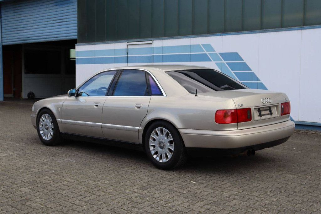 Audi A8 3.7 Quattro Petrol 230hp 1997 (Margin)