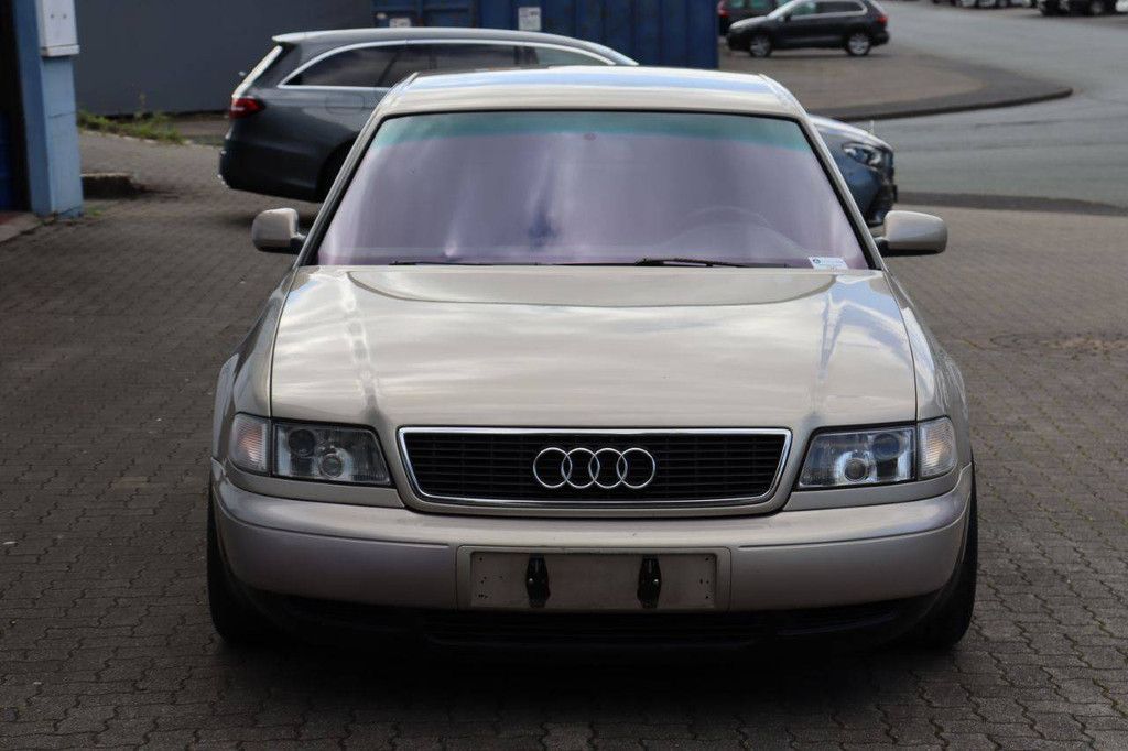 Audi A8 3.7 Quattro Petrol 230hp 1997 (Margin)