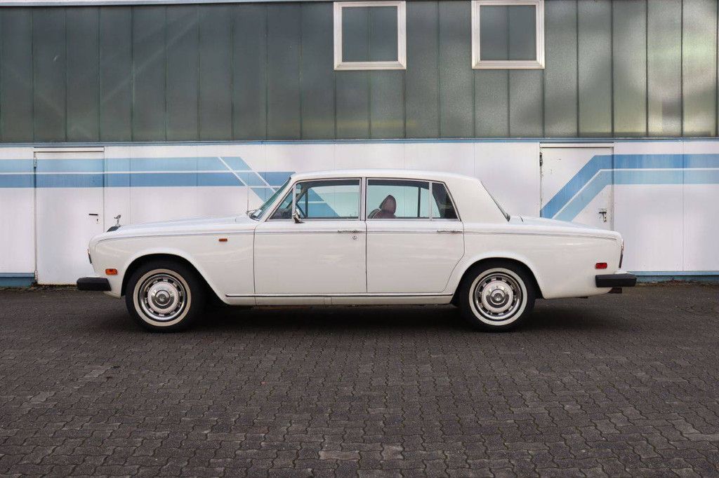 Passenger car Rolls-Royce Silver Shadow 1 Petrol 1974 (Margin)