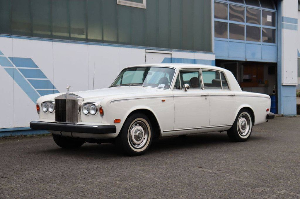 Passenger car Rolls-Royce Silver Shadow 1 Petrol 1974 (Margin)