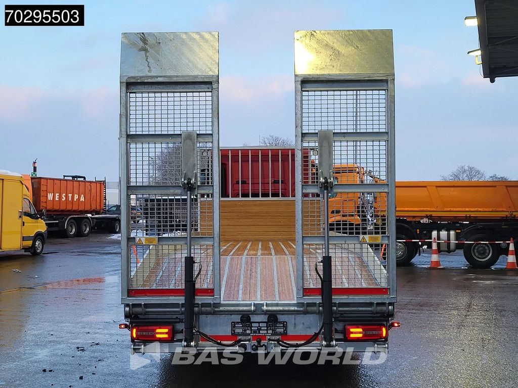 MAN TGS TGS 26.320 6X2 Machine transporter Oprijwagen Lift+steering Hydraulic ramps Euro 6