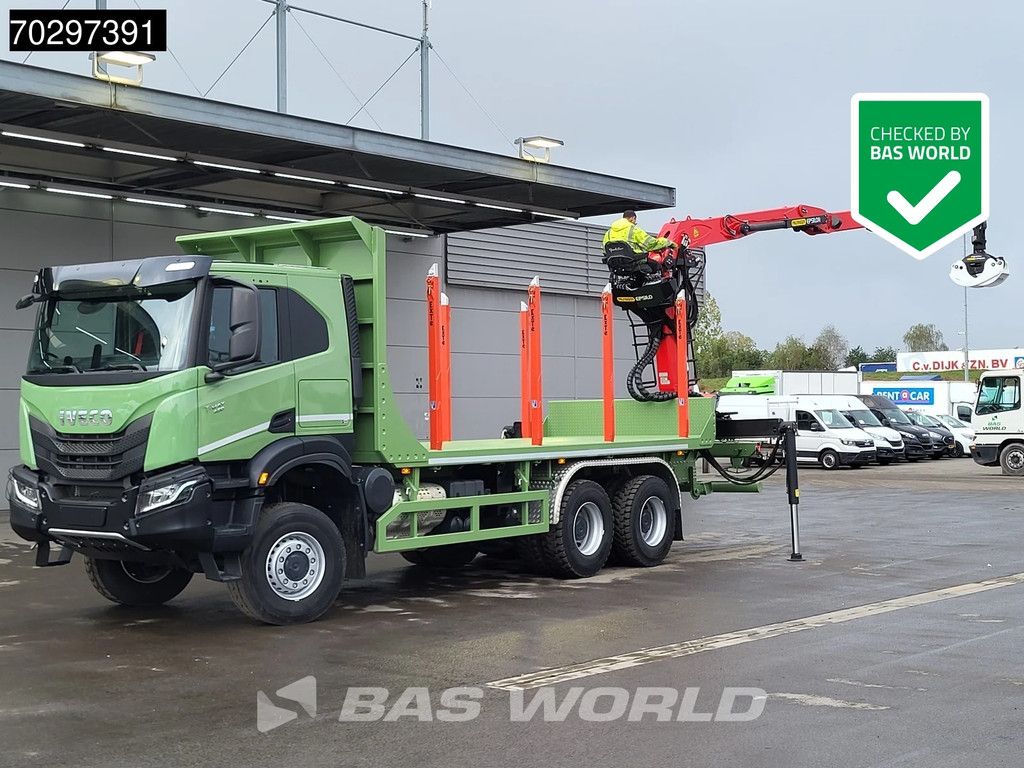 Iveco T-Way 450 6X6 UNUSED! Palfinger Q150Z Crane Retarder Holztransport Big-Axle LED Euro 6