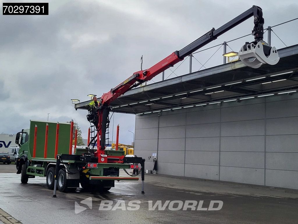 Iveco T-Way 450 6X6 UNUSED! Palfinger Q150Z Crane Retarder Holztransport Big-Axle LED Euro 6