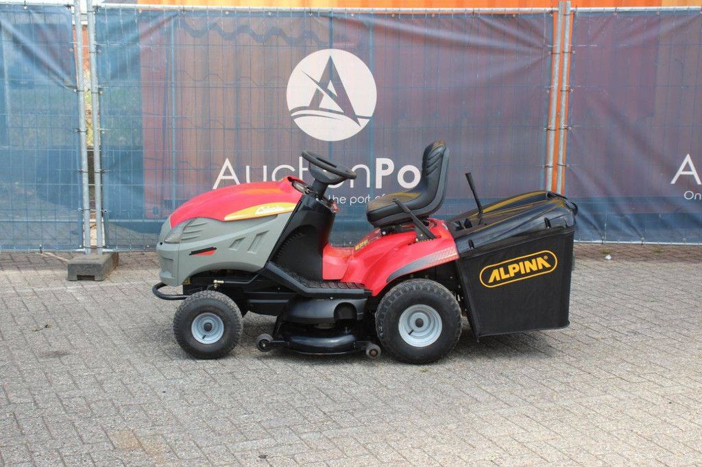 Colombia PA185B102H Petrol Riding Mower