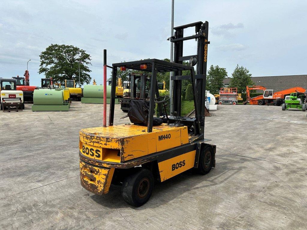 Gabelstapler BOSS MH40D/4B-3 Diesel 4000kg 5m 1991