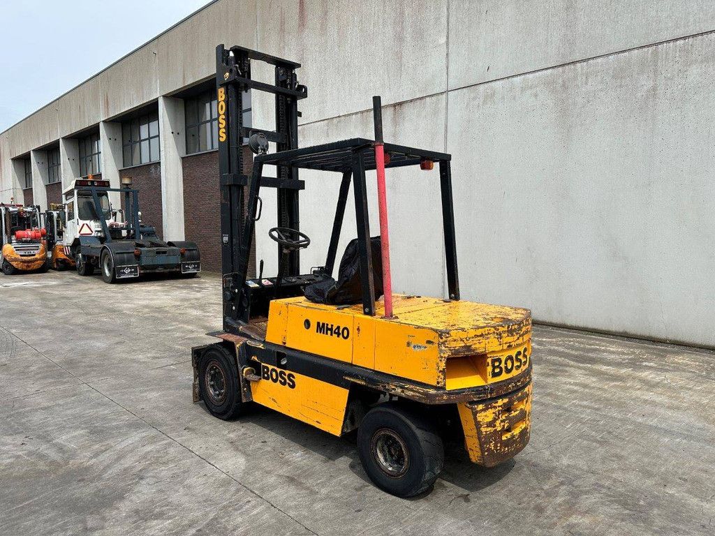 Gabelstapler BOSS MH40D/4B-3 Diesel 4000kg 5m 1991