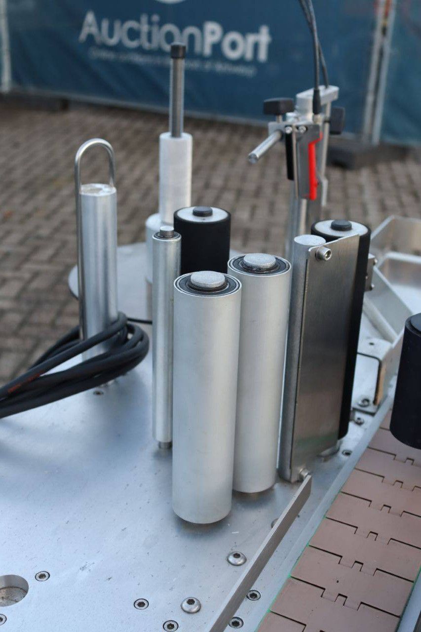 Labeling machine CDA Ninette Auto