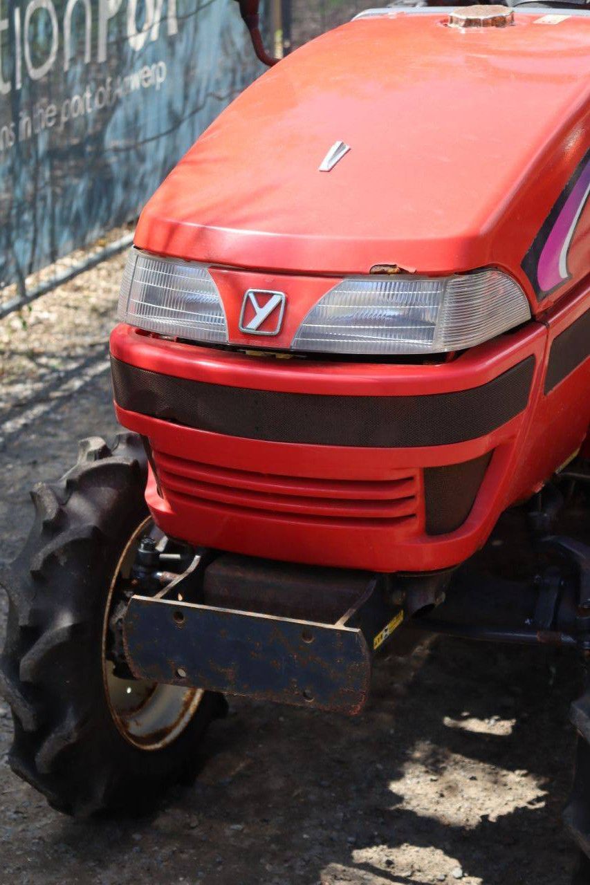 Minitractor Yanmar Ke-30 Diesel met Grondfrees