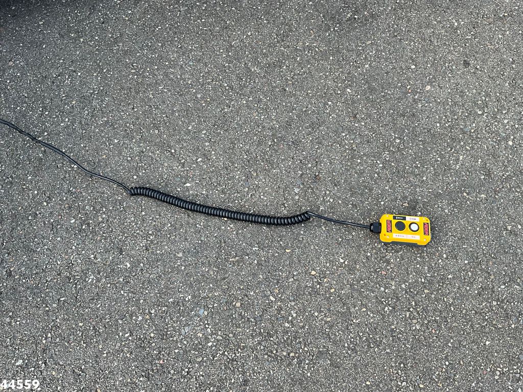 Peugeot E-Expert 100% elektrisch kippende zijlader