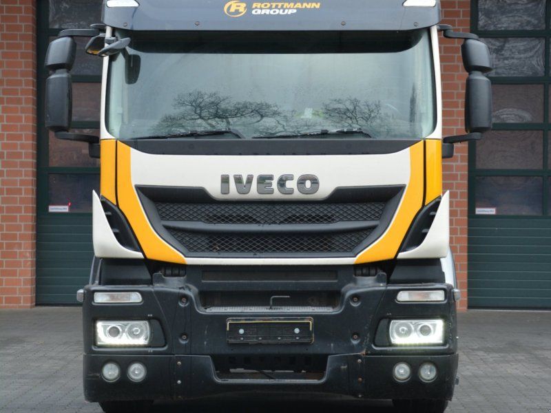 Iveco S162
